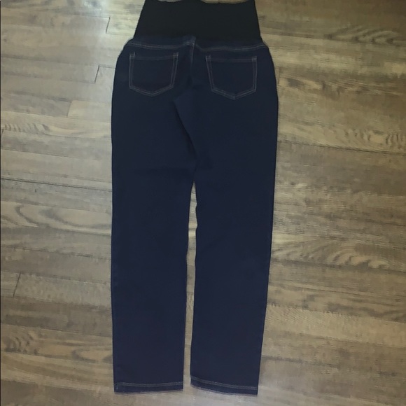 Maternity jeans - Picture 3 of 5
